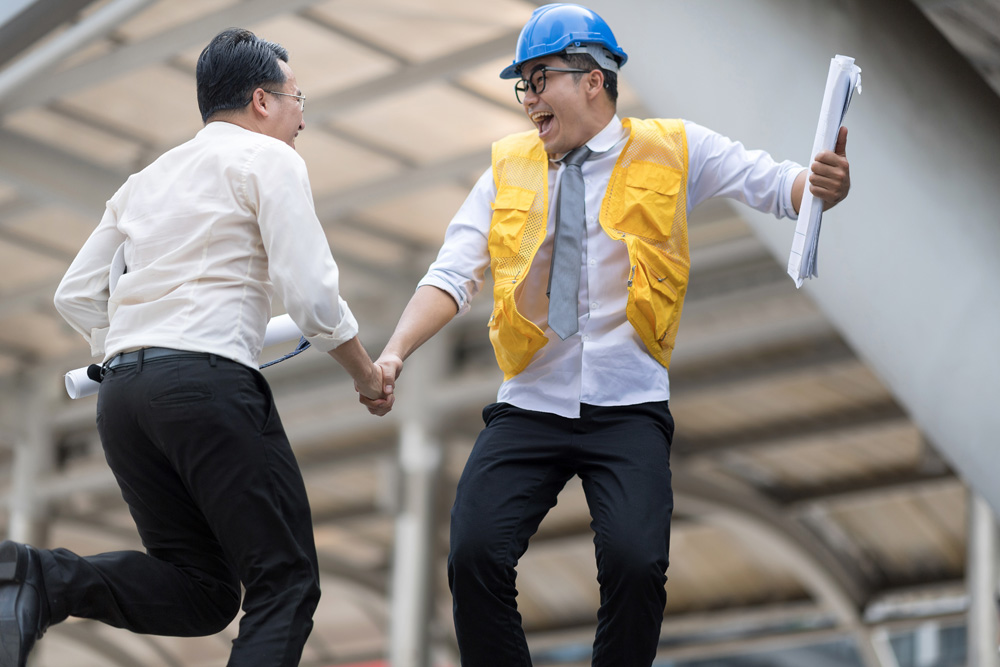 Humour chantier #11 : les "pros" des toits et des échelles